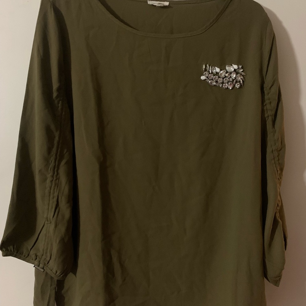 Jennifer & Grace green top Size Large